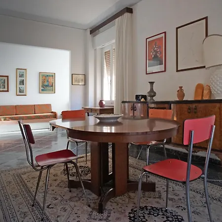 Daire Sulle Vie Delle Cinque Terre, Nel Centro Storico Di Spezia! *