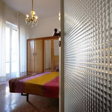 Daire Sulle Vie Delle Cinque Terre, Nel Centro Storico Di Spezia! *