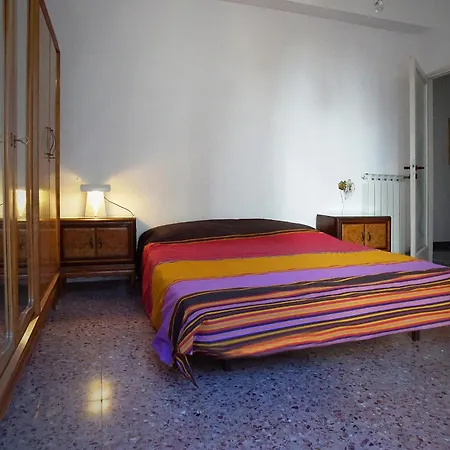 Appartement Sulle Vie Delle Cinque Terre, Nel Centro Storico Di Spezia!