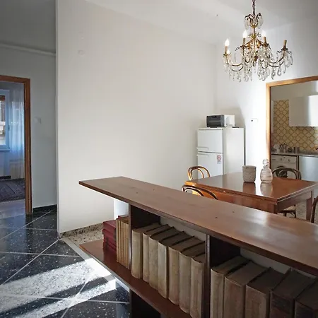 Sulle Vie Delle Cinque Terre, Nel Centro Storico Di Spezia! Lejlighed La Spezia