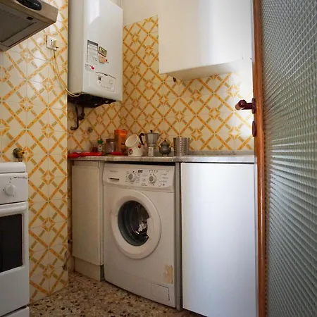 Sulle Vie Delle Cinque Terre, Nel Centro Storico Di Spezia! *