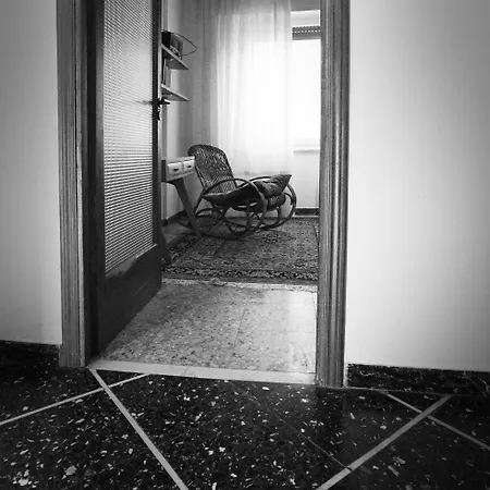 Sulle Vie Delle Cinque Terre, Nel Centro Storico Di Spezia! Apartment